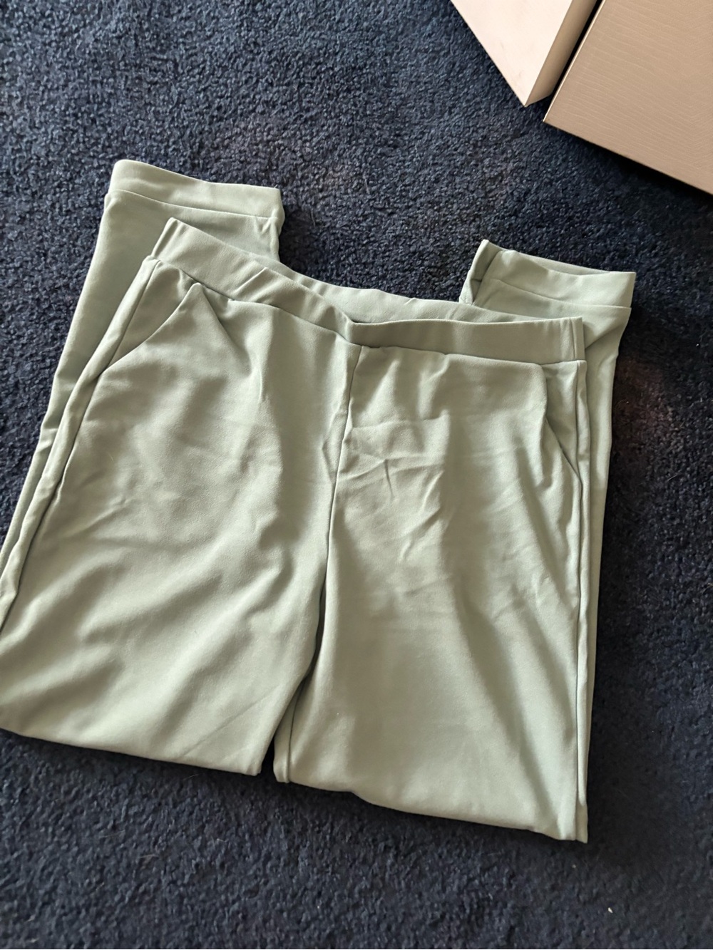 Women's Ponte Pull-On Pants